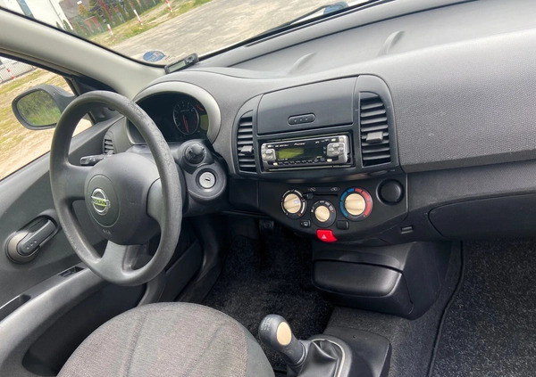 Nissan Micra cena 5000 przebieg: 152000, rok produkcji 2005 z Poznań małe 16
